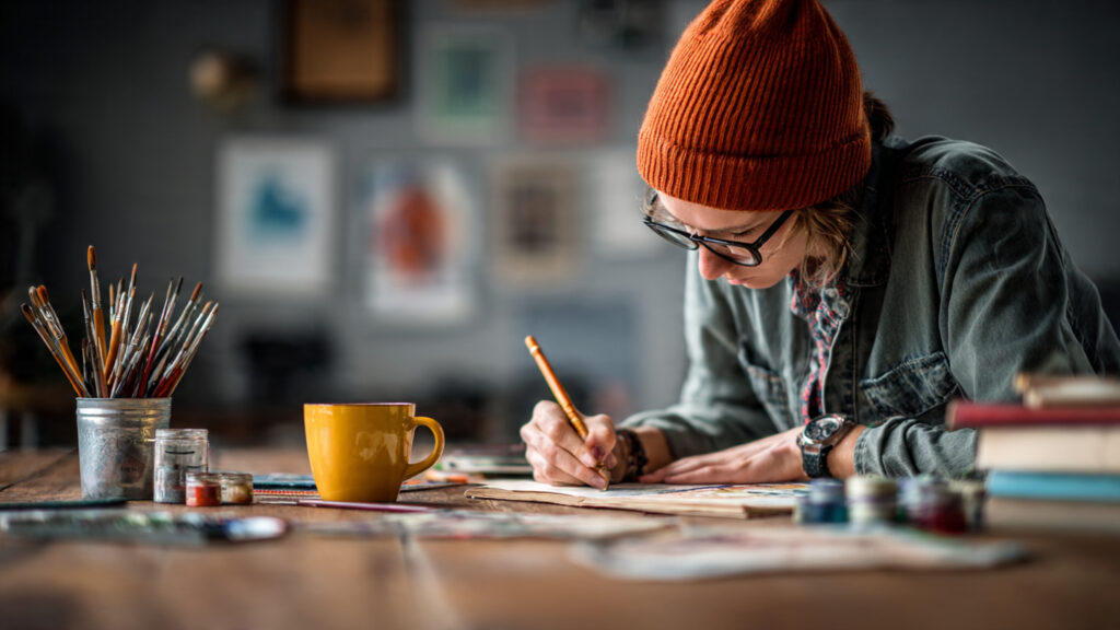 8 Low-Cost Hobbies That Are Easy to Start